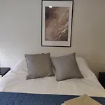Comfortable Apartment Ideal For Families Friends